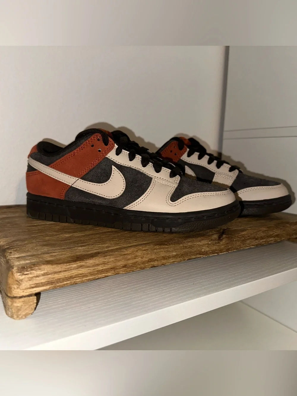 Nike stylish low